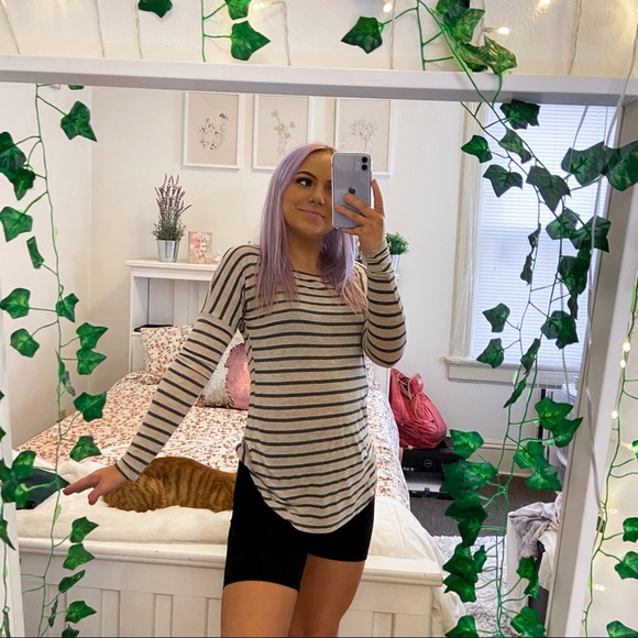 Buckle Tops - 3/$20⚡️ BKE striped fitted long sleeve t-shirt